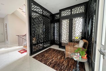 Emerald Bay @ Puteri harbour