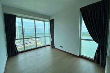 Puteri Cove Residences