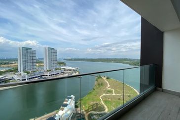 Puteri Cove Residences