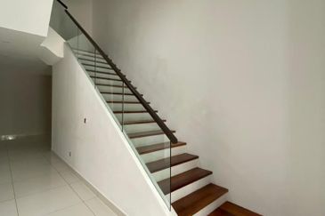 The Canal Garden South, Horizon Hills