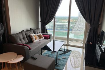 Puteri Cove Residences