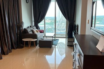 Puteri Cove Residences