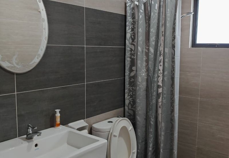 Ujana Executive Apartment