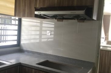 The Canal Garden South, Horizon Hills