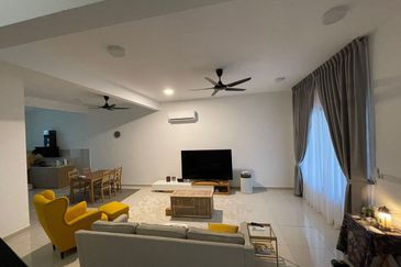 Sunway Citrine Lakehomes