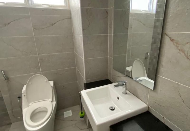 The Pinnacles (Pinnacle Tower)