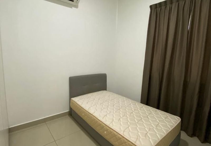 The Pinnacles (Pinnacle Tower)