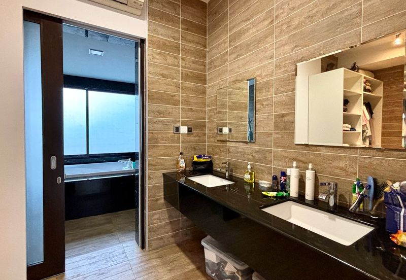 Noble Park @ East Ledang