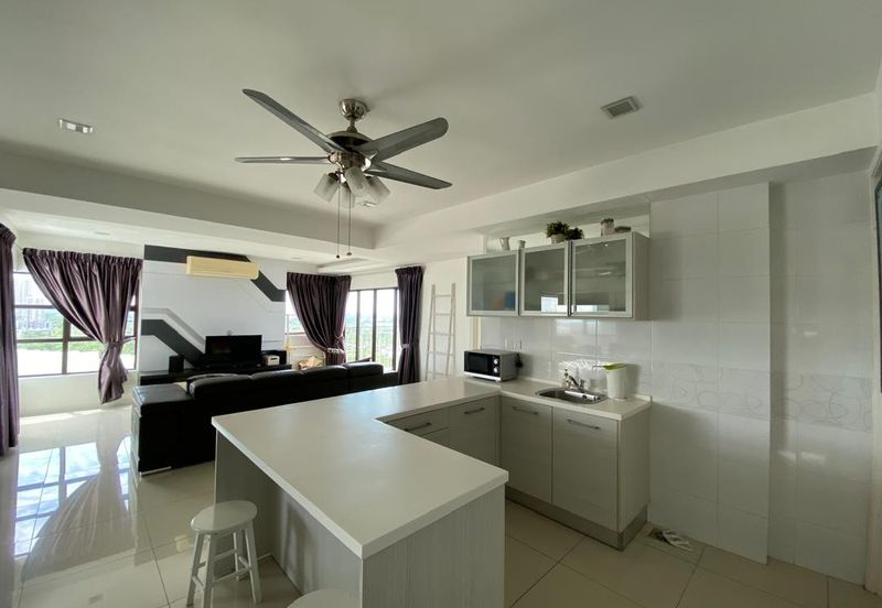 Ujana Executive Apartment