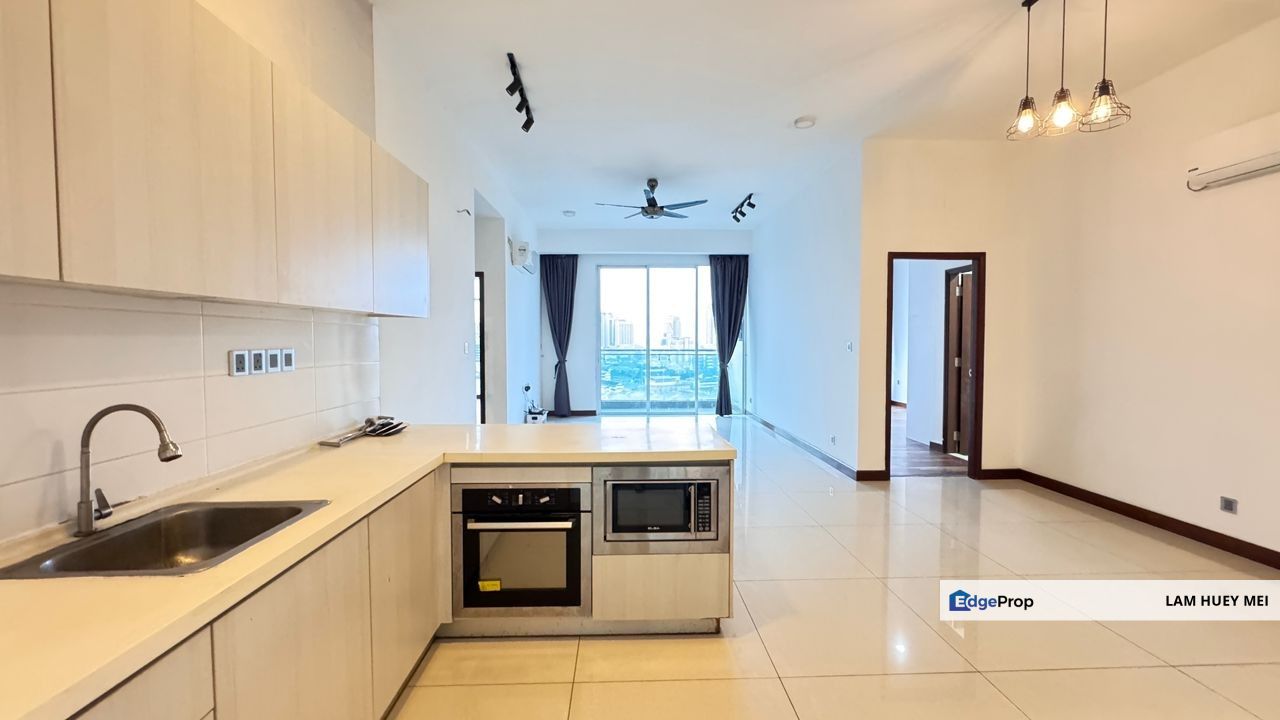 Paragon Suites, Johor, Johor Bahru