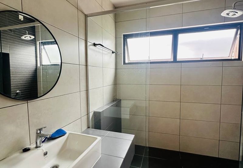 Setia Warisan Tropika