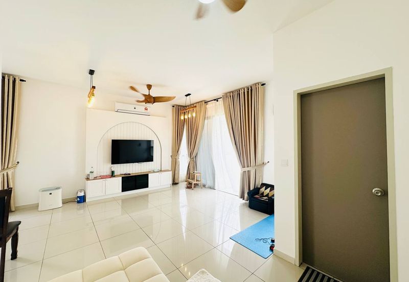 Setia Warisan Tropika