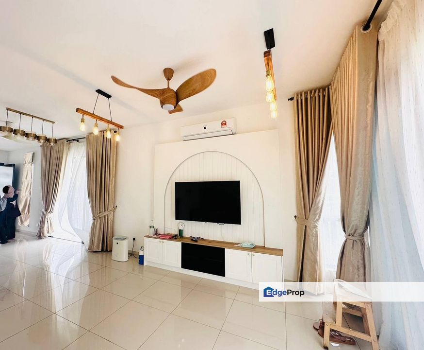 Endlot setia warisan tropikal , Selangor, Sepang