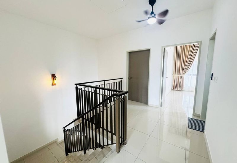 Setia Warisan Tropika