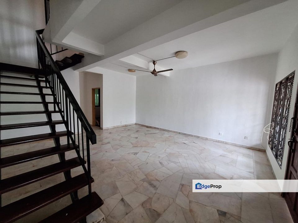 Double storey terrace taman saujana, Selangor, Puchong South