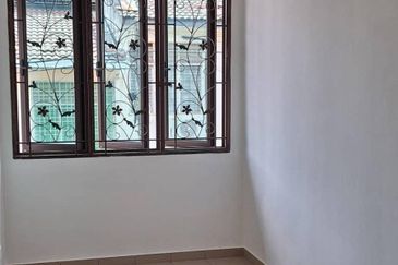 Taman Saujana Puchong