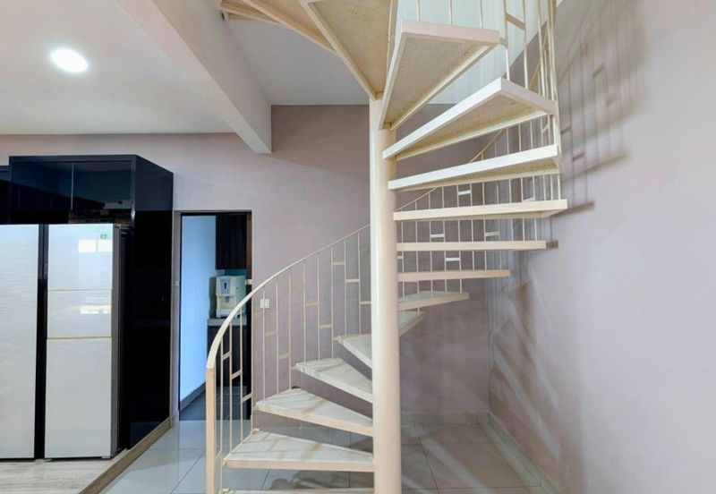 Condominium the sanderson 