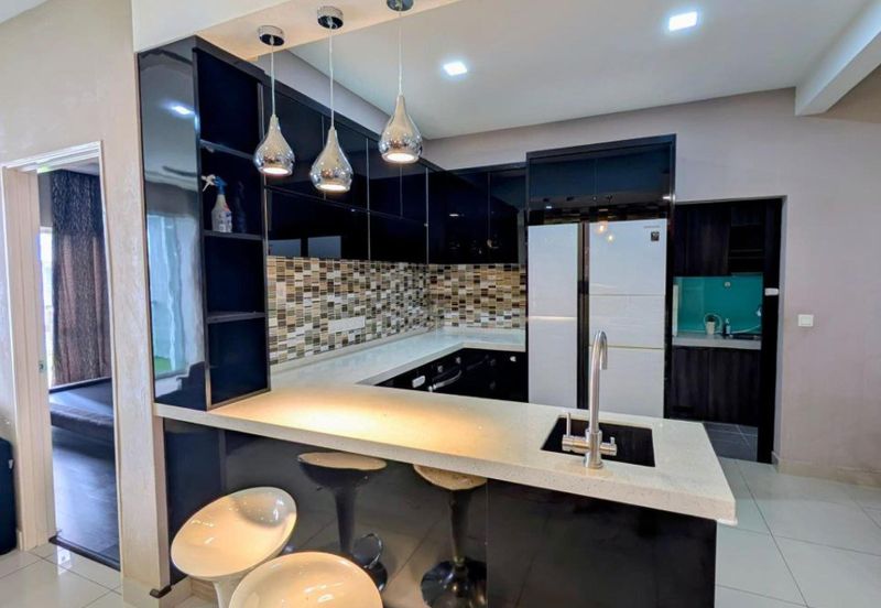 Condominium the sanderson 