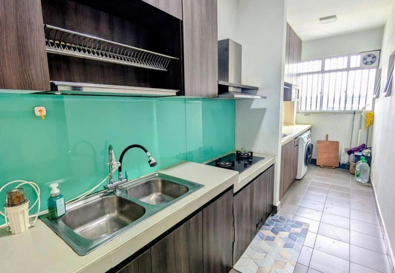 Condominium the sanderson 