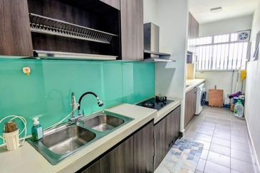 Condominium the sanderson 