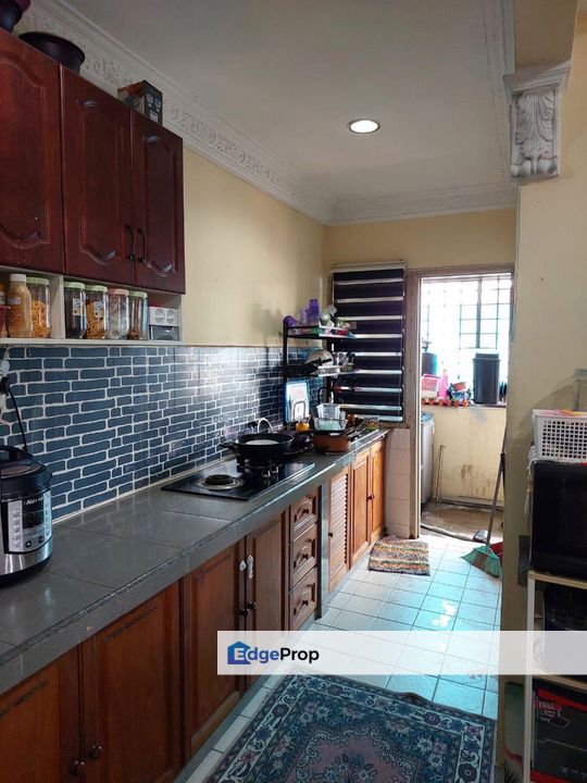 Apartment subang suria u5 shah alam, Selangor, Shah Alam