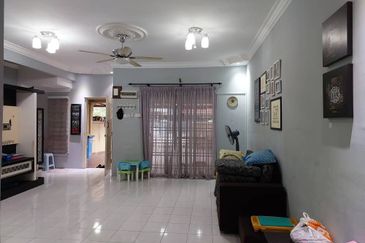 Jalan SP 4 @ Bandar Saujana Putra