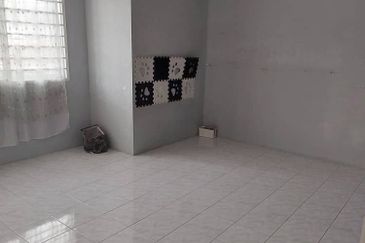 Jalan SP 4 @ Bandar Saujana Putra