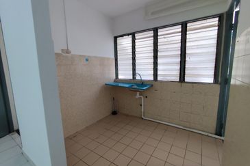 Seksyen 4, Kota Damansara