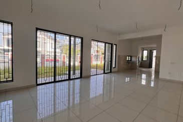 Elmina Green Three @ City of Elmina