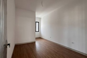 Elmina Green Three @ City of Elmina