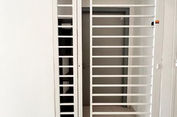 Pangsapuri seri akasia Puchong Prima 