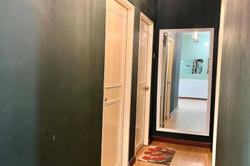 Pangsapuri seri akasia Puchong Prima 