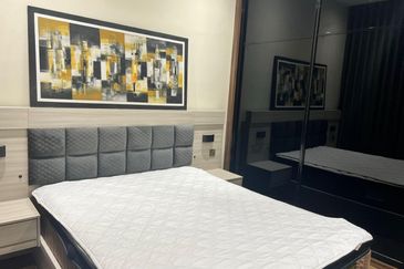 Aura Residence @ Precint 8