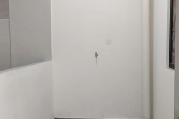 Avia Plus Apartment, Bandar Country Homes