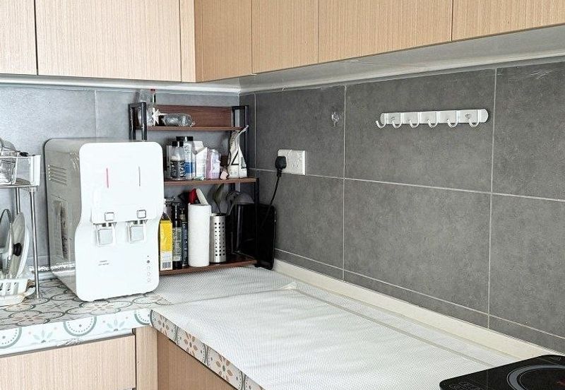 Lake Point Residence