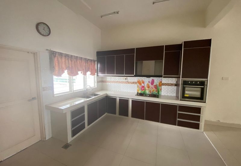 Shah Alam Seksyen 13 Superlink Two Storey Arabella D'Kayangan