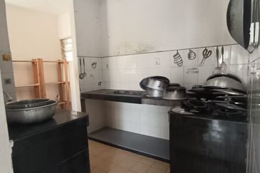 Residensi Laguna Biru 2