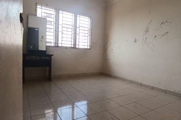 Residensi Laguna Biru 2