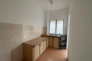 Desa Mutiara Apartment