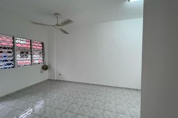 Desa Mutiara Apartment