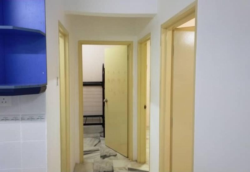 Astana Alam Apartment