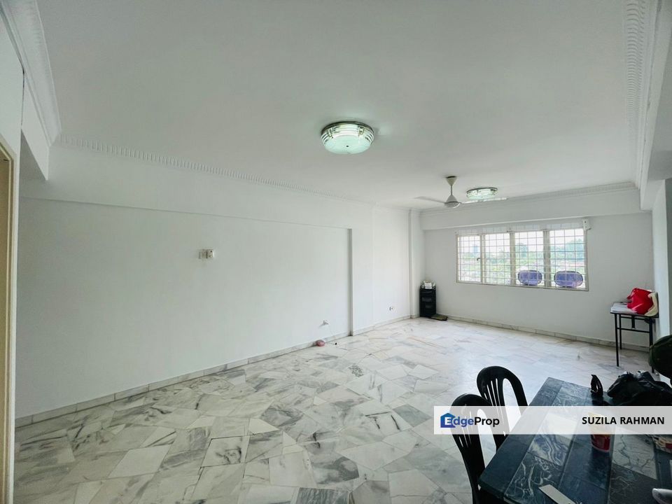 Selangor Vista Prima Condominium Bandar Bukit Puchong, Selangor, Puchong