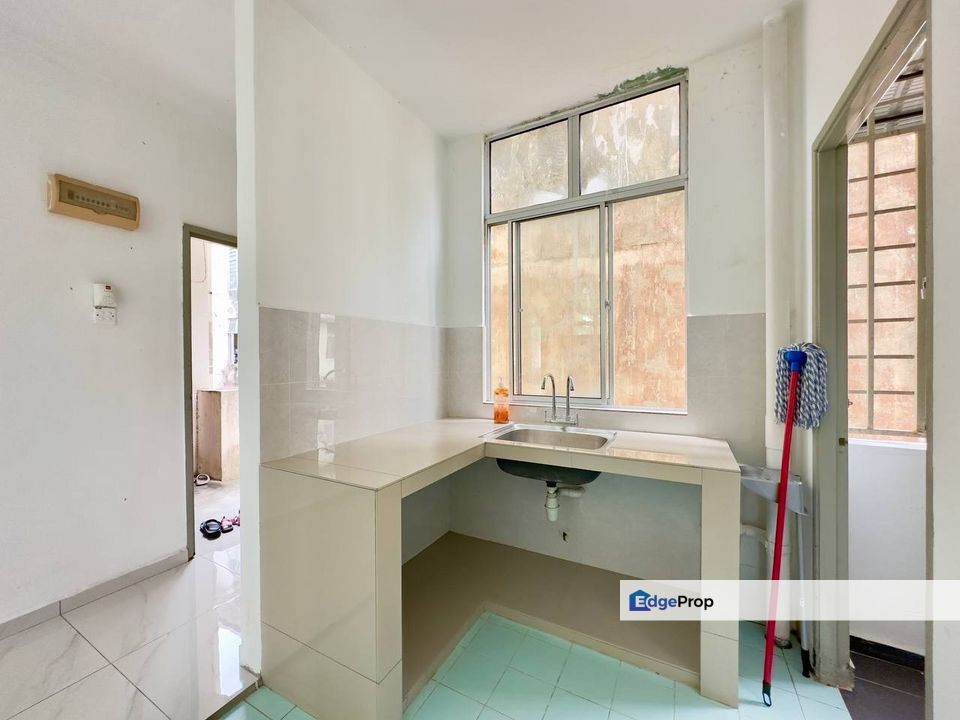 Puchong Rista Villa Apartment, Selangor, Puchong