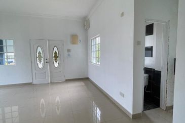 Bungalow Desa Anjung Putra, Desa Pinggiran Putra, Putrajaya 