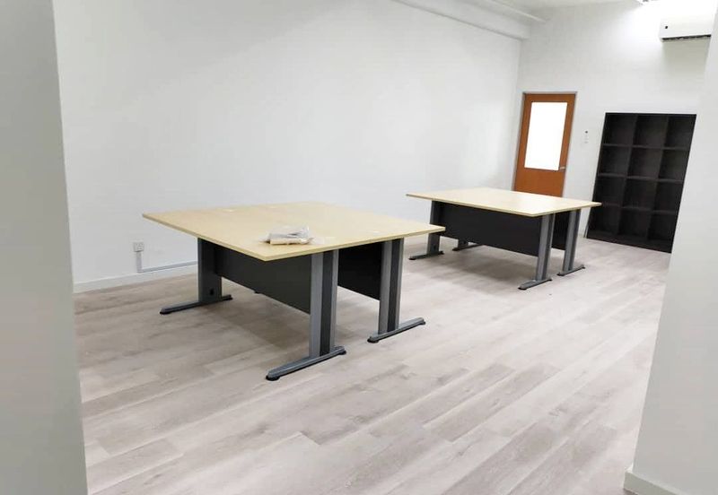 Cyberjay Office Unit @ Kenwingston Square Garden Business Centre