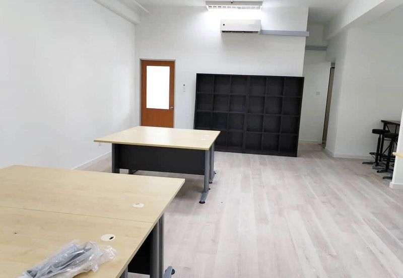 Cyberjay Office Unit @ Kenwingston Square Garden Business Centre