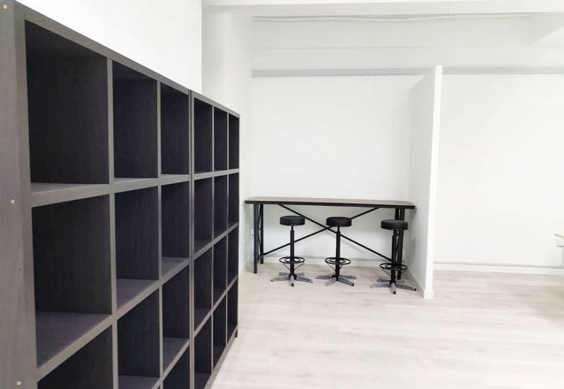 Cyberjay Office Unit @ Kenwingston Square Garden Business Centre