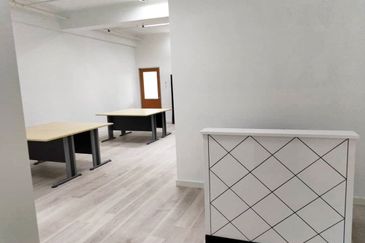 Cyberjay Office Unit @ Kenwingston Square Garden Business Centre