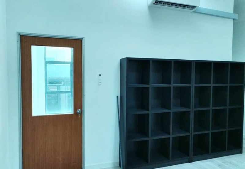 Cyberjay Office Unit @ Kenwingston Square Garden Business Centre