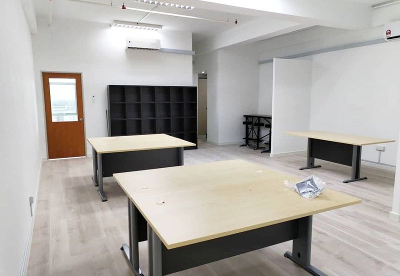 Cyberjay Office Unit @ Kenwingston Square Garden Business Centre